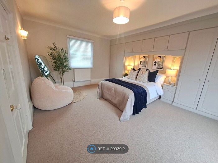 3 Bedroom Terraced House To Rent In Hull Road, York, YO19