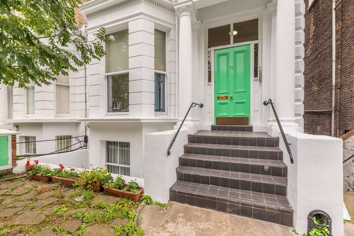 2 Bedroom Flat To Rent In Elsham Road, Kensington, London, W14