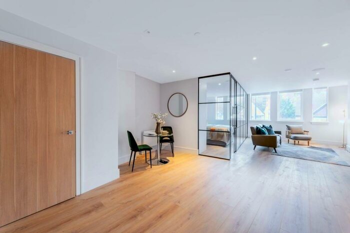 Studio To Rent In Capella Court, Croydon, Purley, CR8