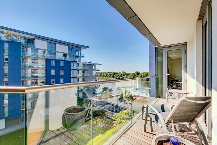 2 Bedroom Flat To Rent In Chapelier House, Eastfields Avenue, London, SW18