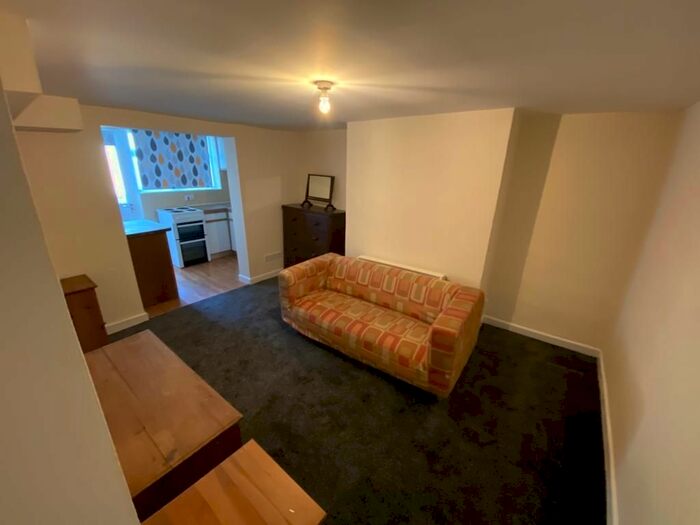 1 Bedroom Flat To Rent In Marlborough Road, Oxford, OX1