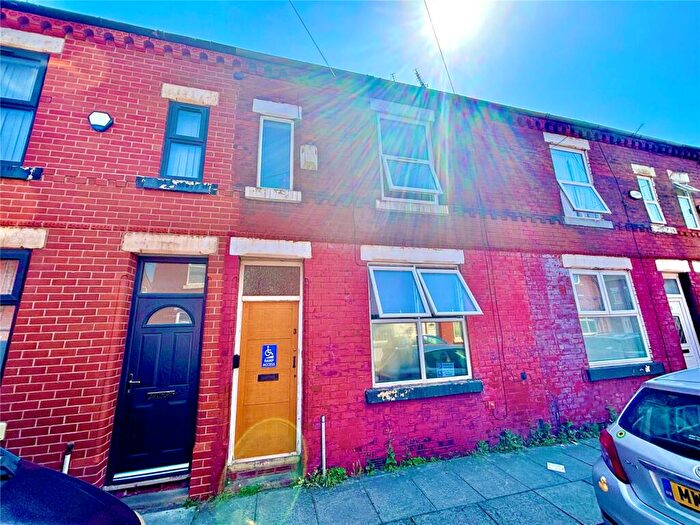 3 Bedroom Terraced House For Sale In Knutsford Street, Salford, Greater Manchester, M6
