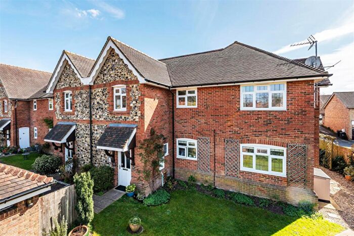 2 Bedroom Apartment For Sale In Marlborough Court, The Marld, Ashtead, KT21