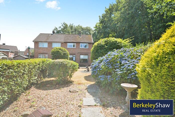 3 Bedroom Semi-Detached House For Sale In Meadway, Maghull, Liverpool, L31