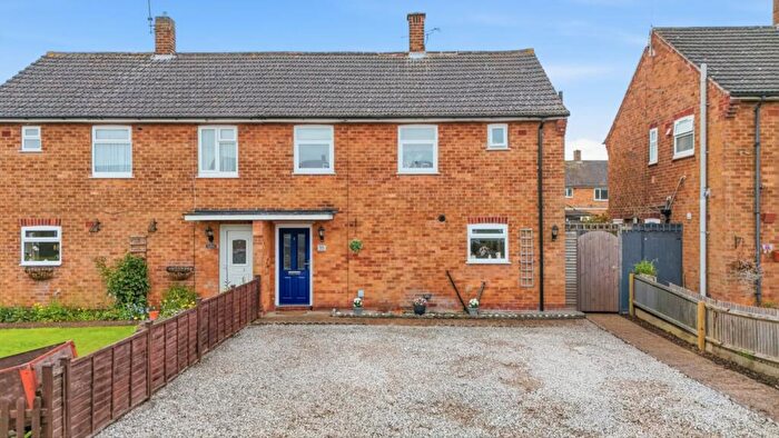 3 Bedroom Semi-Detached House For Sale In Green Acre, Edwalton, Nottingham, Nottinghamshire, NG12