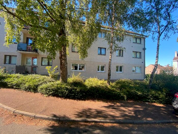 1 Bedroom Flat To Rent In Dunglass Avenue, Glasgow, G74