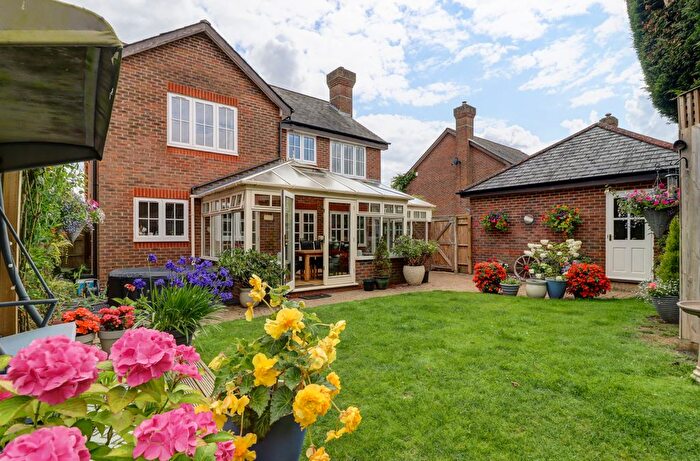 4 Bedroom Detached House For Sale In Gables Meadow, Holmer Green, Buckinghamshire, HP15