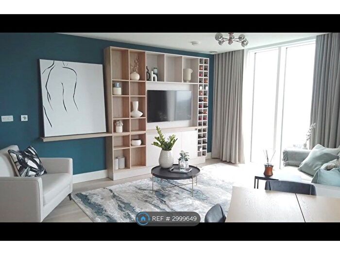 2 Bedroom Flat To Rent In Hale Works Apartments, London, N17