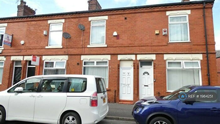 3 Bedroom Terraced House To Rent In Romney Street, Salford, M6