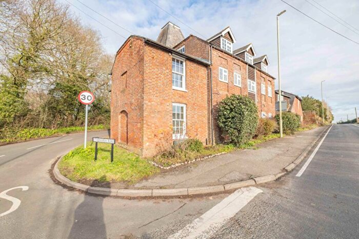 2 Bedroom Semi Detached House For Sale In Stodmarsh Road, Canterbury, CT3