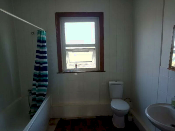 2 Bedroom Flat To Rent In Marmadon Road, London, SE18