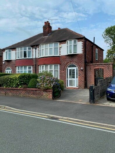 3 Bedroom Semi-Detached House To Rent In Heaton Road, Manchester, M20