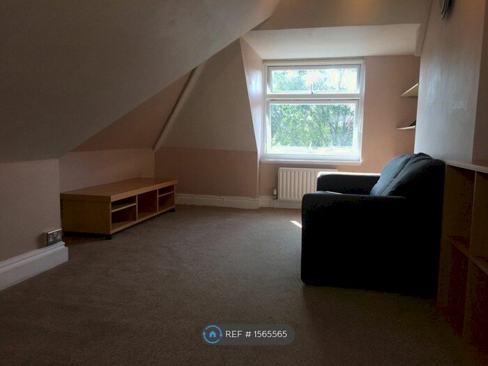 1 Bedroom Flat To Rent In Portchester Road, Bournemouth, BH8