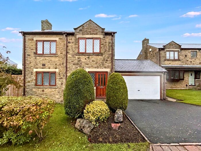 4 Bedroom Detached House For Sale In Norwood Court, Eighton Banks, Gateshead, Tyne And Wear, NE9