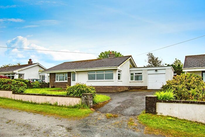 3 Bedroom Detached Bungalow For Sale In Tanygroes, Cardigan, SA43