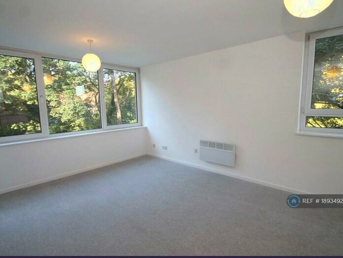 1 Bedroom Flat To Rent In Elmwood Court, Birmingham, B5
