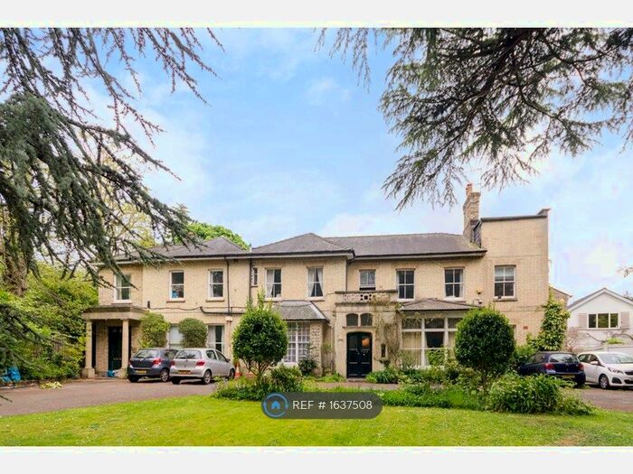 4 Bedroom Flat To Rent In Kingston Hill, Kingston Upon Thames, KT2