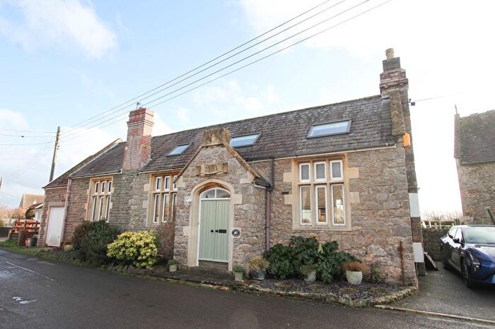 3 Bedroom Detached House For Sale In Kenn Street, Clevedon, BS21