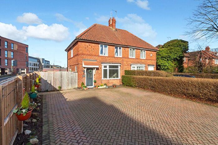2 Bedroom Semi Detached House For Sale In Layerthorpe, York, North Yorkshire, YO31