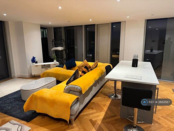 3 Bedroom Flat To Rent In Owen St, Manchester, M15