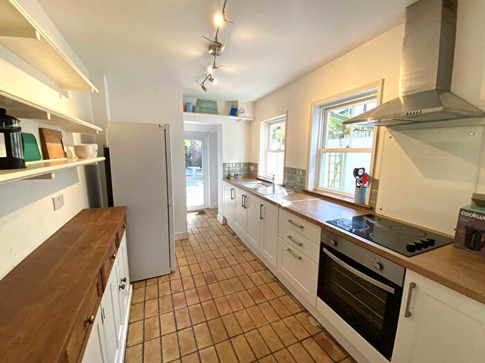 4 Bedroom Terraced House To Rent In St Johns Lane, Canterbury, CT1