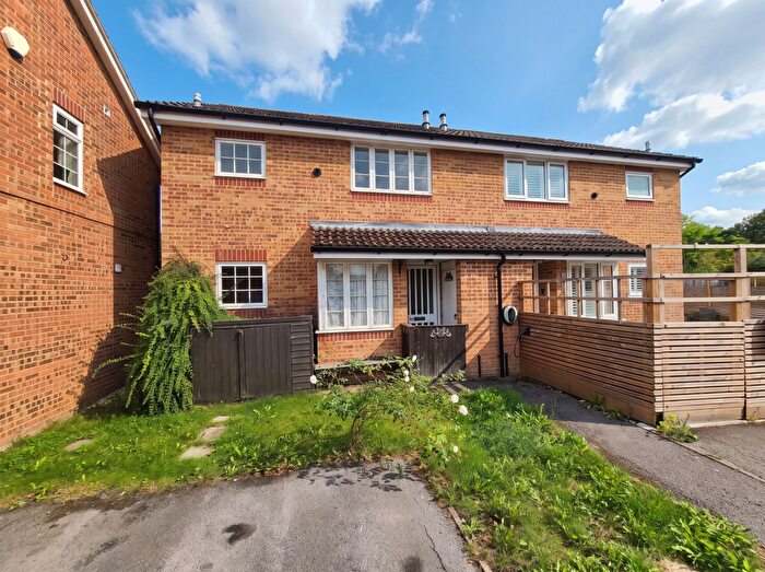 1 Bedroom Cluster House For Sale In Birchlands, Ashurst Bridge, SO40