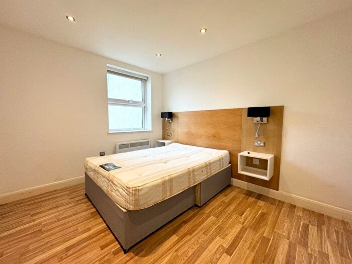 2 Bedroom Flat To Rent In Fonthill Road, Finsbury Park, N4