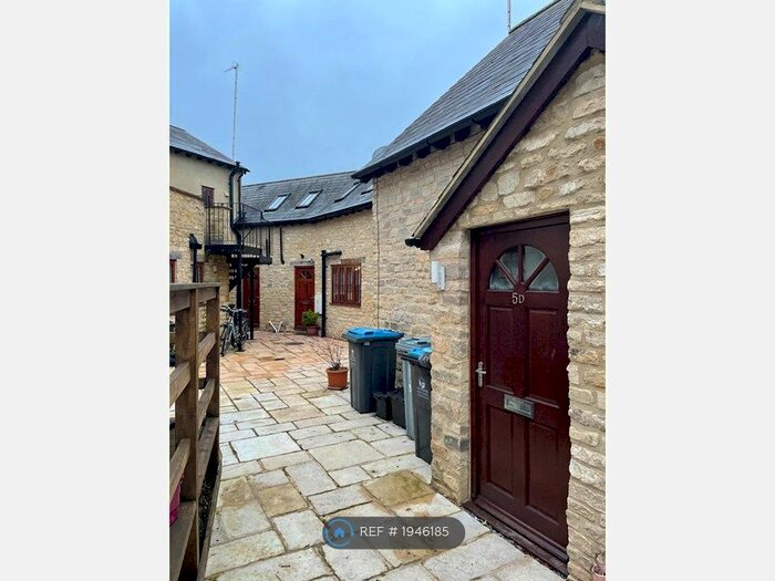 1 Bedroom Flat To Rent In West End, Witney, OX28