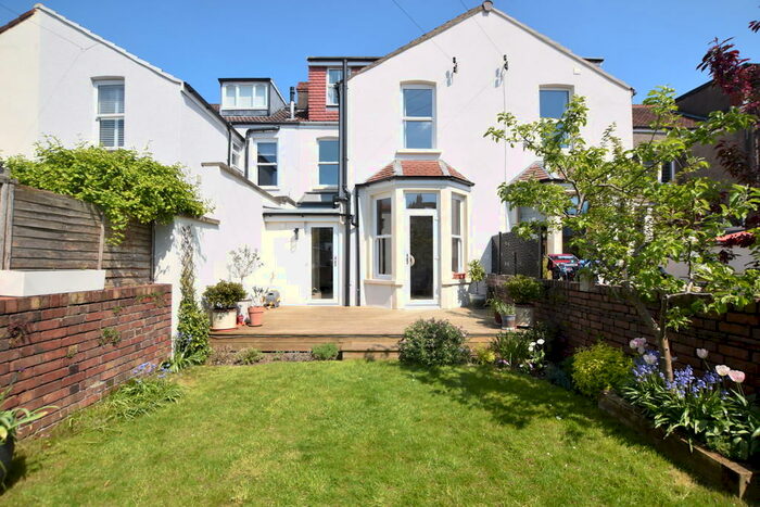 5 Bedroom Terraced House To Rent In Halsbury Road, Westbury Park, BS6