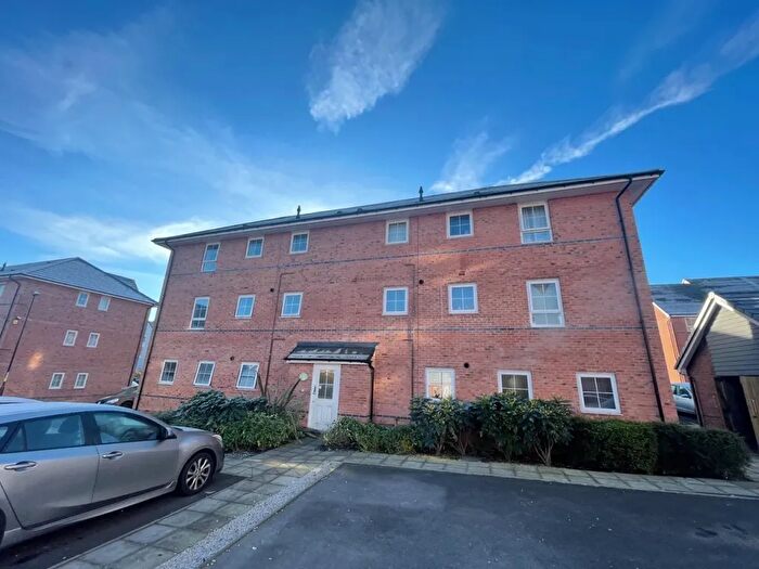 2 Bedroom Flat For Sale In The Moorings, Coventry, CV1 - Photo 2