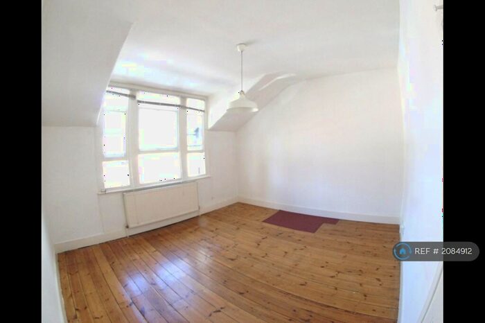 1 Bedroom Flat To Rent In Hackney, London, E9