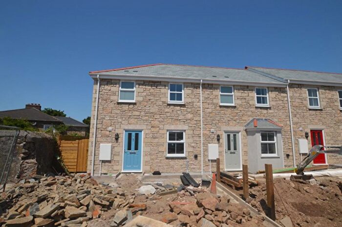 3 Bedroom End Terrace House To Rent In Madderns Row, Church Road, Pool, Redruth, TR15