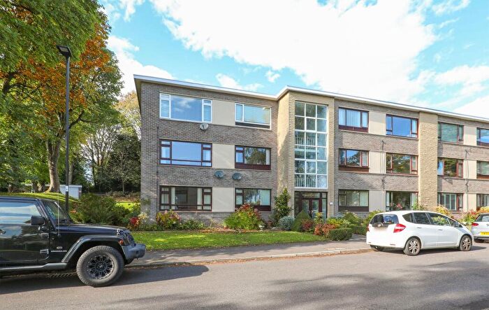 2 Bedroom Apartment For Sale In Hill Turrets Close, Kenilworth Court Hill Turrets Close, S11