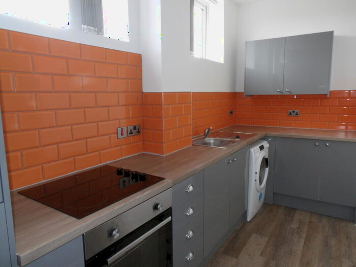 Apartment To Rent In Newspaper House, BB1