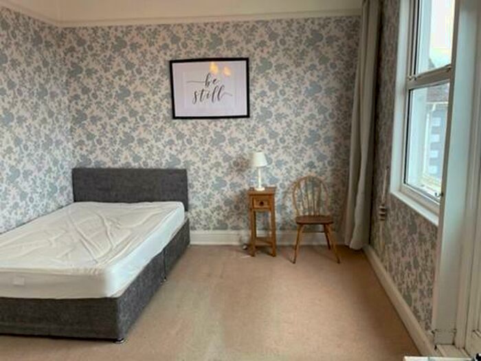 1 Bedroom Detached House To Rent In Tollgate Road, Salisbury, SP1