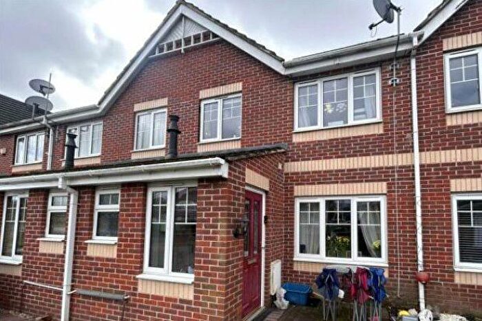 2 Bedroom Property To Rent In Boxalls Lane, Aldershot, GU11