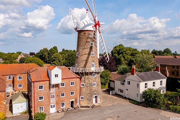 8 Bedroom Character Property For Sale In Maud Foster Mill & Mill House, Willoughby Road, PE21