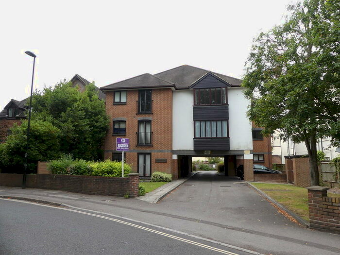 Studio To Rent In Mayflower Court, Bannister Park, SO15