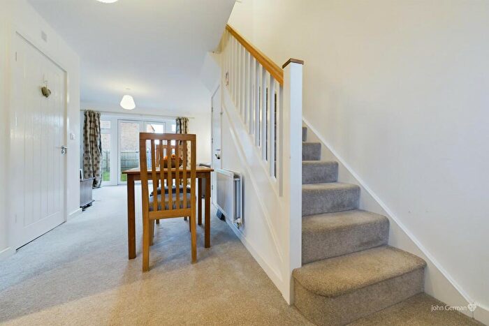 2 Bedroom Semi-Detached House For Sale In Ainger Drive, Alrewas, DE13