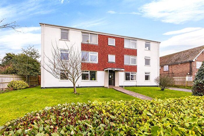 2 Bedroom Flat For Sale In Mulberry Lane, Goring-By-Sea, Worthing, West Sussex, BN12