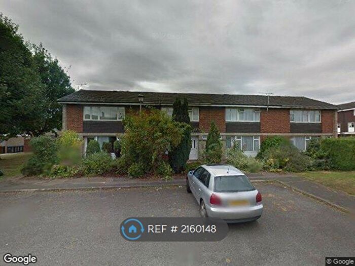 3 Bedroom Terraced House To Rent In Wood Common, Hatfield, AL10