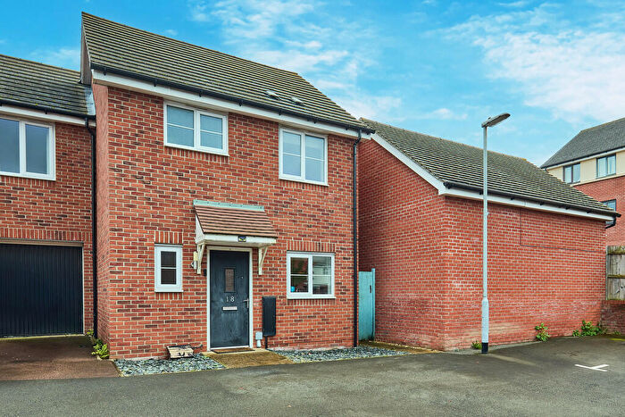 3 Bedroom Semi Detached House For Sale In Lower Lodge Avenue, Rugby, CV21