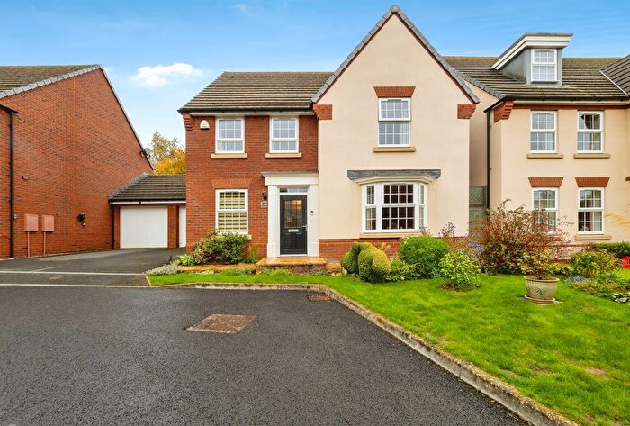 4 Bedroom Detached House For Sale In Veysey Close, Exeter, Devon, EX2