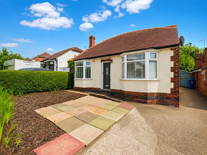 2 Bedroom Detached Bungalow For Sale In Scarsdale Avenue Allestree, Derby, DE22