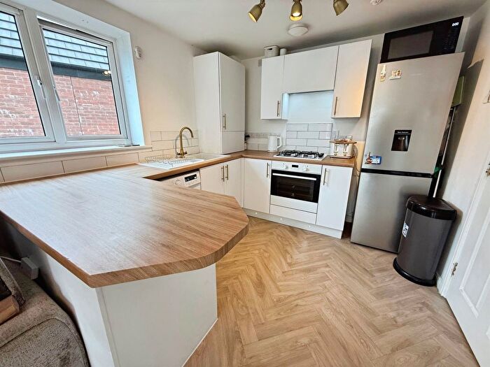 2 Bedroom Flat For Sale In Ffordd Y Mileniwm, Barry, CF62