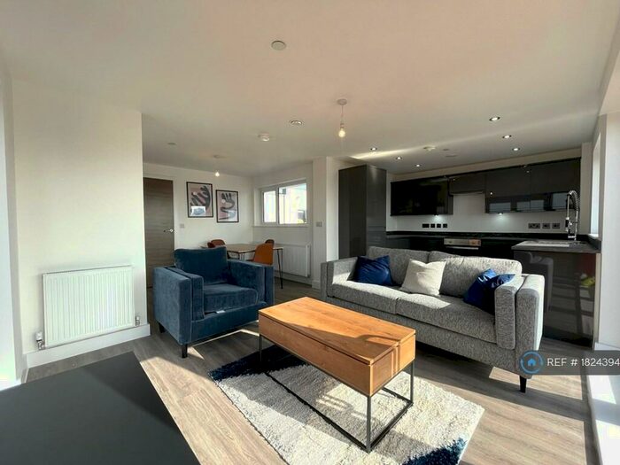 3 Bedroom Flat To Rent In Hurst Street, Liverpool, L1