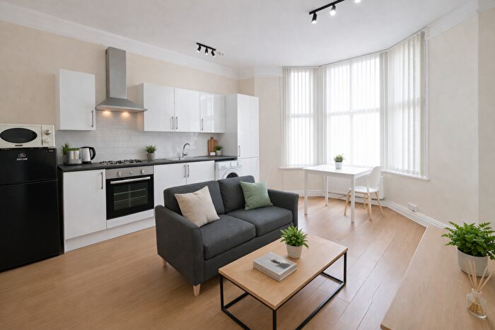 1 Bedroom Apartment To Rent In Glynrhondda Street, Cathays, Cardiff, CF24