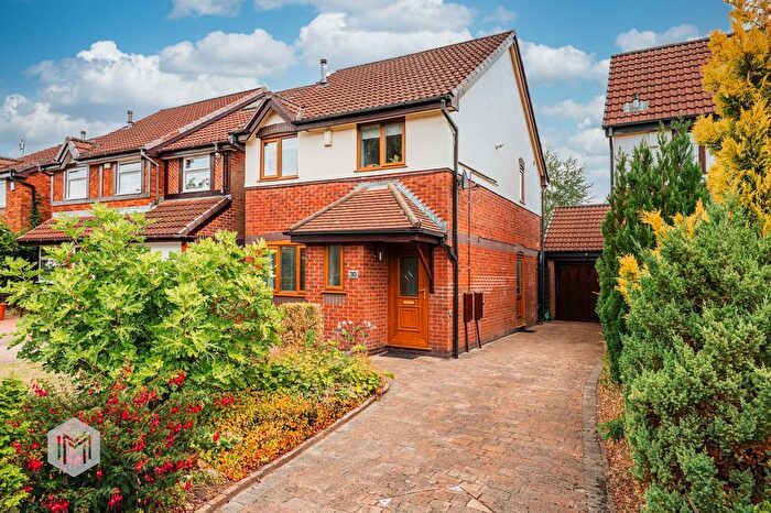 3 Bedroom Detached House For Sale In Fernside, Radcliffe, M26