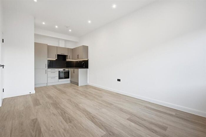 1 Bedroom Apartment To Rent In Headgate, Colchester, CO3