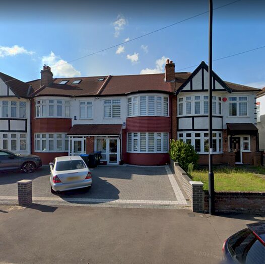 3 Bedroom End Of Terrace House To Rent In Bury Street, London, N9